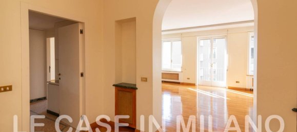 4 bedrooms Apartment in Milan, Italy No. 323540 5
