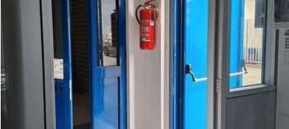 165m² Commercial property in Milan, Italy No. 373633 6