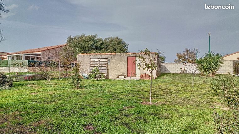 Terrain à Le Boulou, France 303m² No. 305562