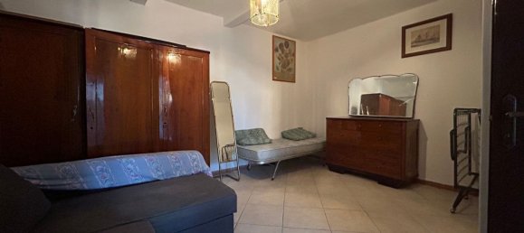 1 bedroom Apartment in Sassuolo, Italy No. 377041 2