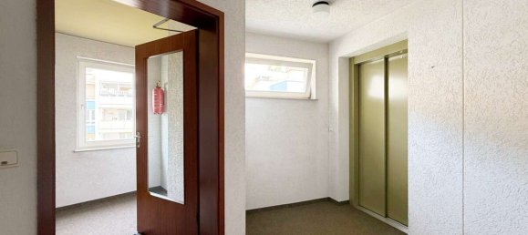 3 bedrooms Apartment in Esslingen, Germany No. 320814 2