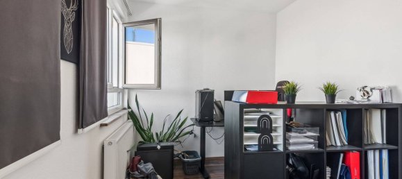 302m² Building in Bremen, Germany No. 86544 9