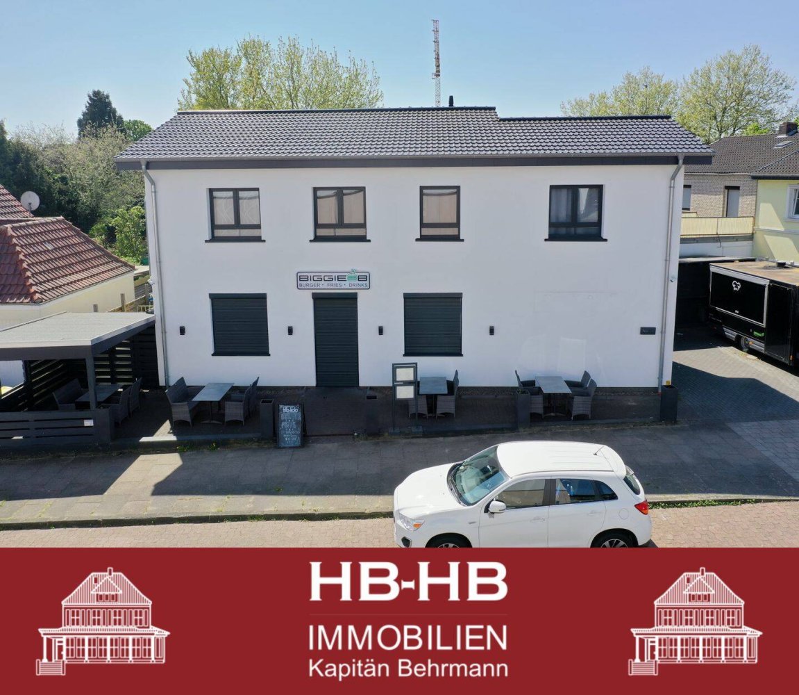 302m² Building in Bremen, Germany No. 86544