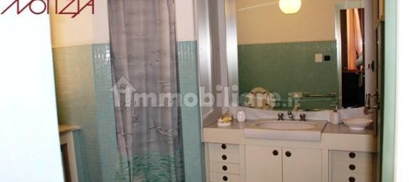 5 bedrooms Villa in Lucca, Italy No. 154889 21