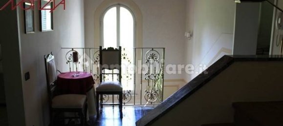 5 bedrooms Villa in Lucca, Italy No. 154889 32
