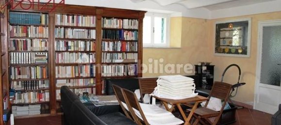 5 bedrooms Villa in Lucca, Italy No. 154889 40
