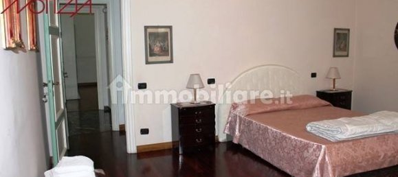 5 bedrooms Villa in Lucca, Italy No. 154889 20
