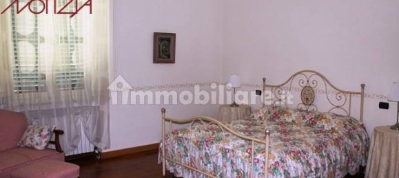 5 bedrooms Villa in Lucca, Italy No. 154889 26