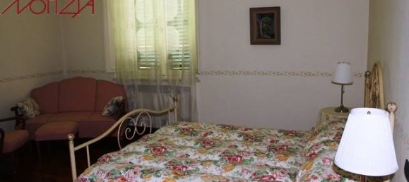 5 bedrooms Villa in Lucca, Italy No. 154889 24
