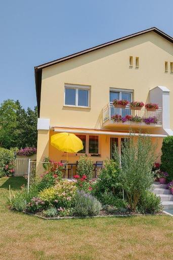 3 chambres Maison de ville à Ebreichsdorf, Austria No. 192676