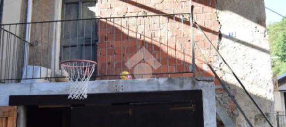 3 bedrooms House in Valdilana, Italy No. 161034 26