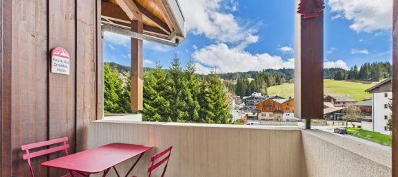 Apartamento de 2 dormitorios en Les Gets, France No. 302781 8