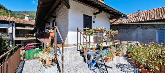 3 bedrooms Duplex in Cittiglio, Italy No. 358802 30