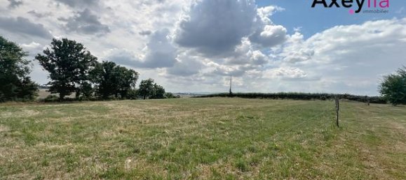 2 bedrooms House in Melay, France No. 308984 5