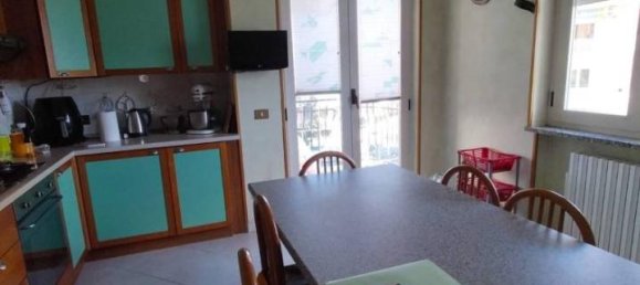 4 rooms Apartment in Ottaviano, Italy No. 41006 7
