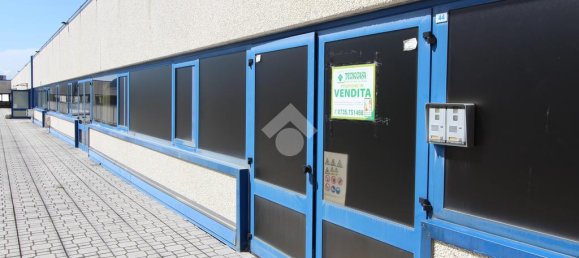 250m² Office in San Benedetto del Tronto, Italy No. 112385 4