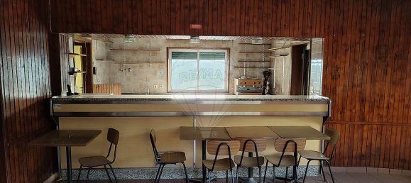 3 bedrooms House in Aroes, Portugal No. 40637 26