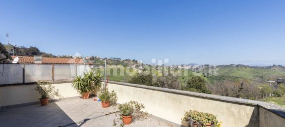 3 chambres Appartement à Castelnuovo di Porto, Italy No. 60811 21