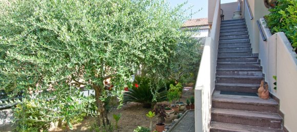 Дуплекс с 4 комнатами в Каттолика, Италия № 276445 19