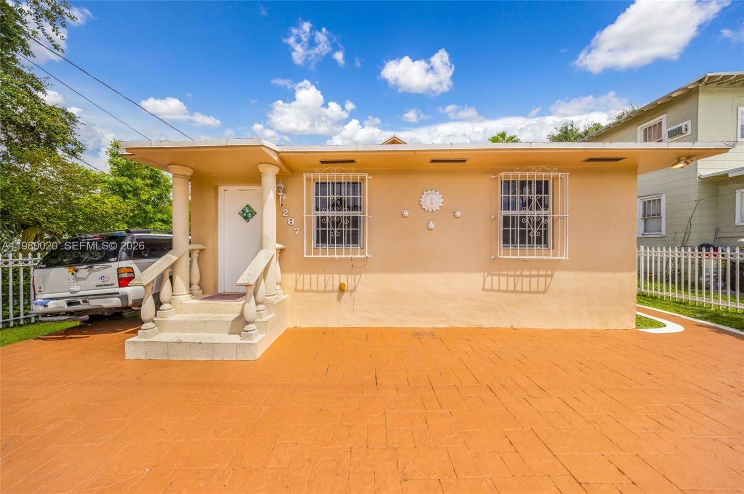 3 Schlafzimmer Villa in Miami, USA, Nr. 615426