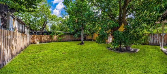 3 Schlafzimmer Villa in Miami, USA, Nr. 615426 20