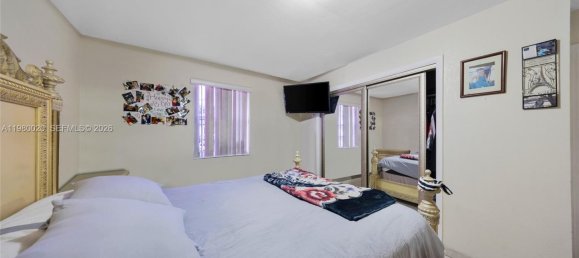 3 Schlafzimmer Villa in Miami, USA, Nr. 615426 6