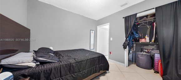 3 Schlafzimmer Villa in Miami, USA, Nr. 615426 18