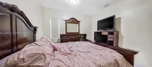 3 Schlafzimmer Villa in Miami, USA, Nr. 615426 15