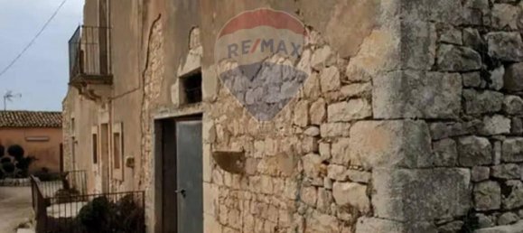 Casa de 8 divisões em Modica, Italy N.º 110558 21