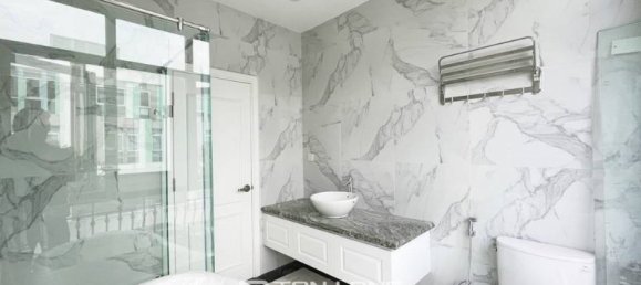 4 chambres Maison à Long Bien, Vietnam No. 678 9