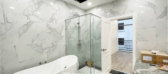 4 chambres Maison à Long Bien, Vietnam No. 678 10