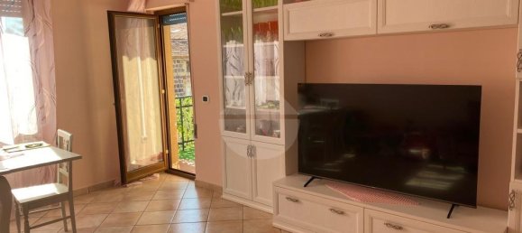 6 rooms Apartment in Castelforte, Italy No. 373695 6