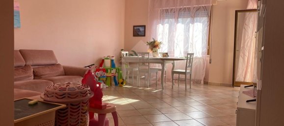 6 rooms Apartment in Castelforte, Italy No. 373695 4