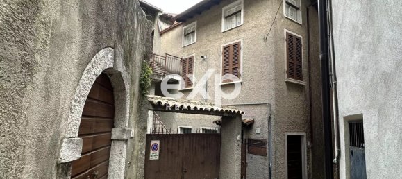 8 bedrooms House in Gargnano, Italy No. 277355 13