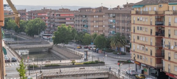 Ático de 3 dormitorios en Granada, Spain No. 166617 24