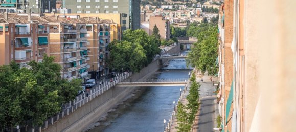 Ático de 3 dormitorios en Granada, Spain No. 166617 22