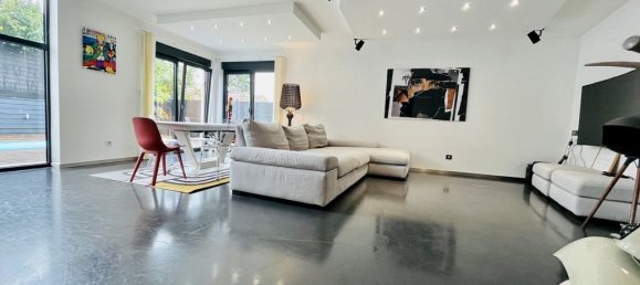 Дом с 3 спальнями в Флёри-ле-Обре, Франция № 209823 2