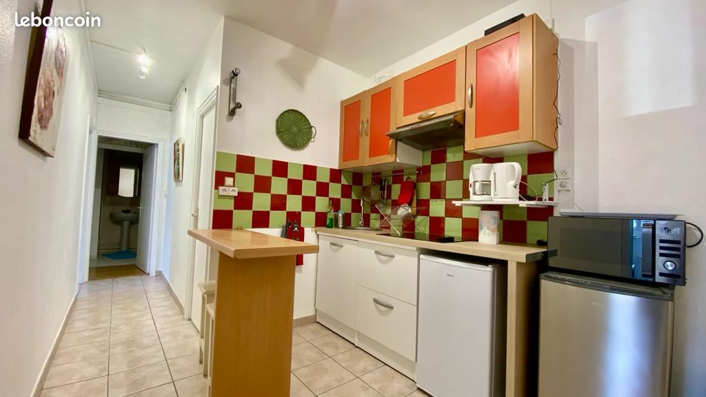 2 bedrooms Apartment in Tours, France No. 39560
