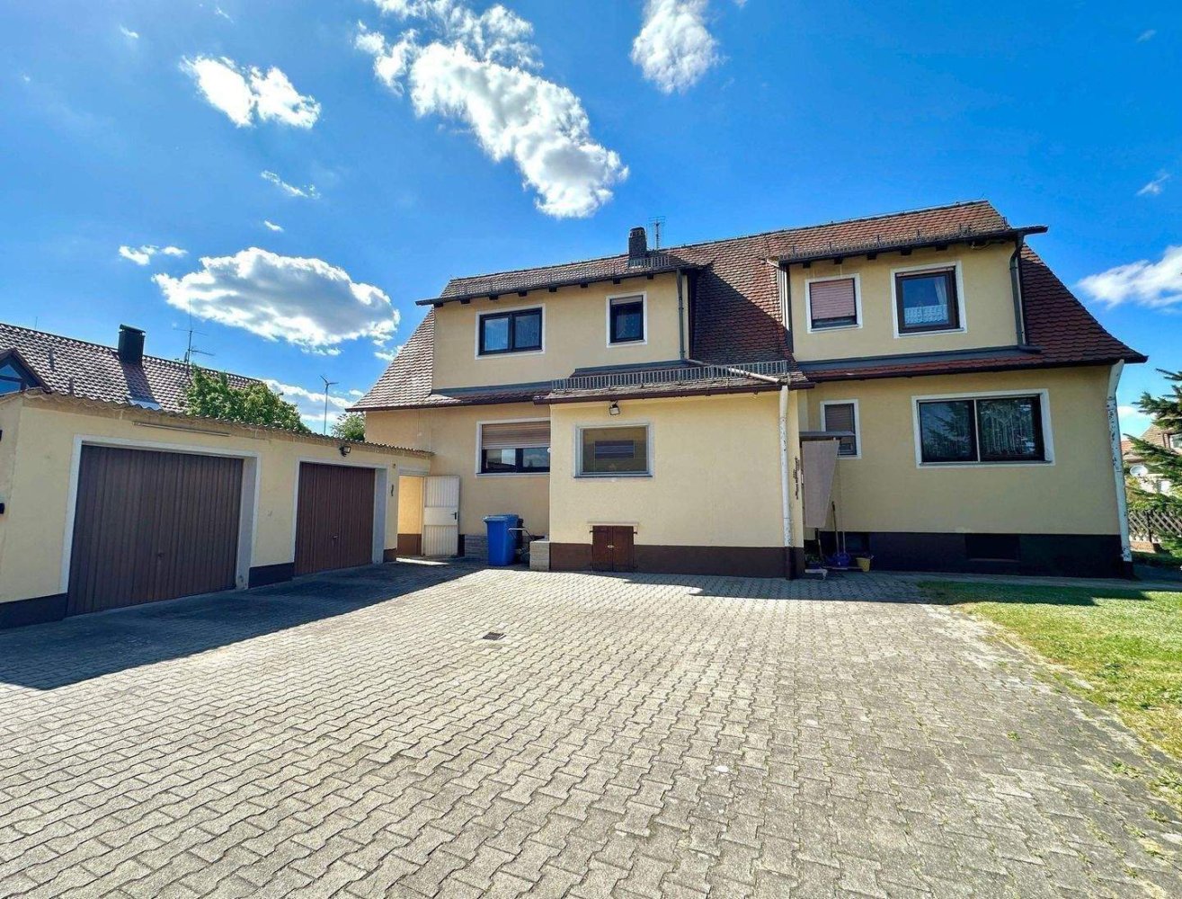 8غرفة تاون هاوس في Neustadt an der Waldnaab, Germany رقم 365833