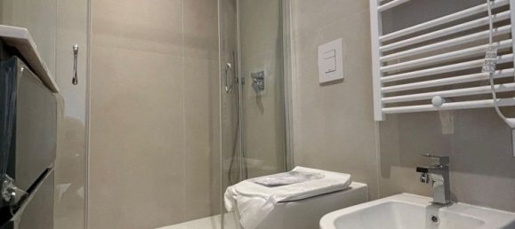 2 bedrooms Apartment in Milan, Italy No. 364979 28