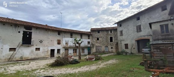 Studio in Udine, Italy No. 34094 9