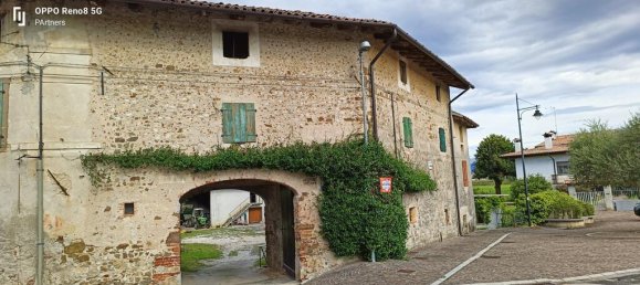 Studio in Udine, Italy No. 34094 5