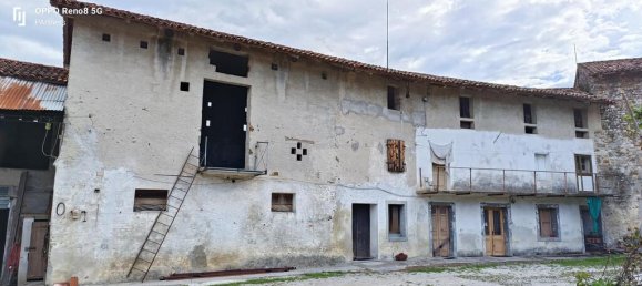 Studio in Udine, Italy No. 34094 6