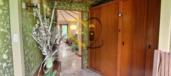 4 Schlafzimmer Haus in Vierzon, France, Nr. 64226 19