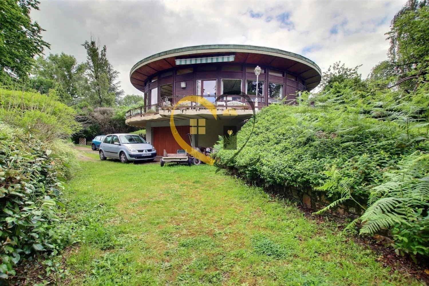 4 Schlafzimmer Haus in Vierzon, France, Nr. 64226