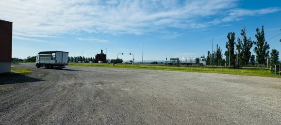 40000m² Land in Castel San Giovanni, Italy No. 115228 7