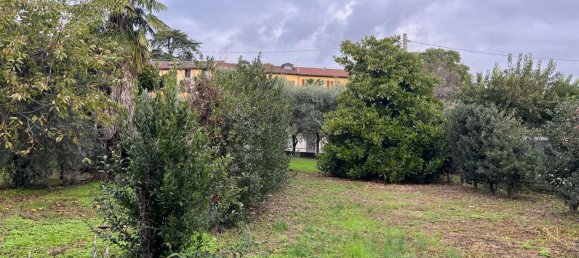 1380m² Land in Inverigo, Italy No. 91295 9
