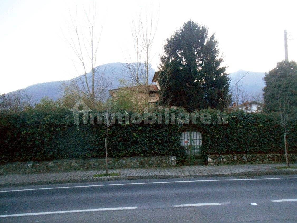 5-Zimmer Wohnung in Barga, Italy, Nr. 374533