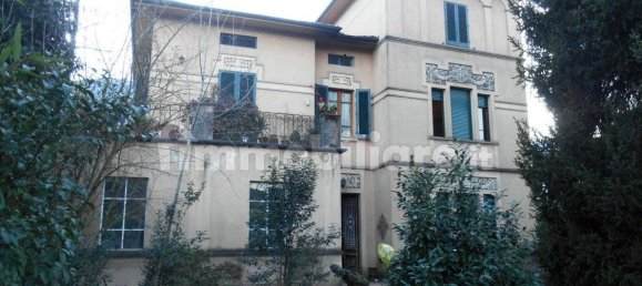 5-Zimmer Wohnung in Barga, Italy, Nr. 374533 3