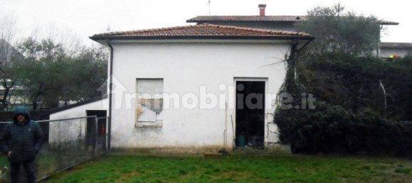 5-Zimmer Wohnung in Barga, Italy, Nr. 374533 5